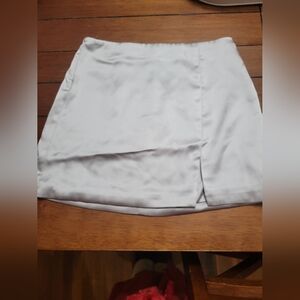 Womans size xs silver shiny satin mini skirt